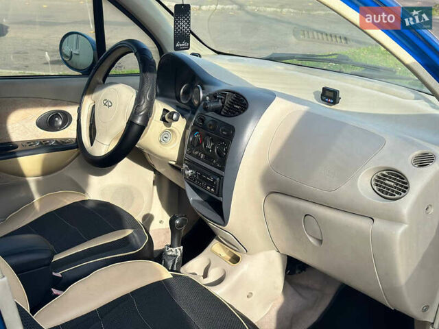 Синий Чери Кью Кью, объемом двигателя 1.1 л и пробегом 89 тыс. км за 2999 $, фото 10 на Automoto.ua