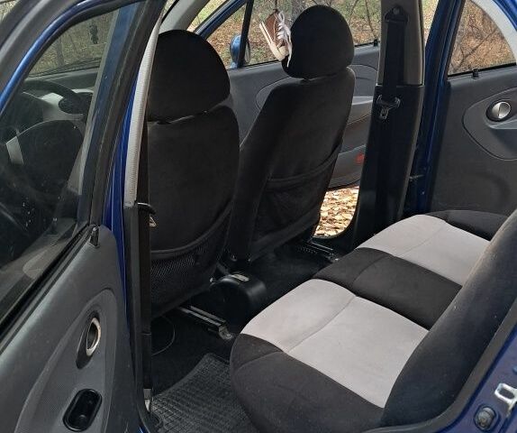 Синий Чери Кью Кью, объемом двигателя 1.1 л и пробегом 206 тыс. км за 2400 $, фото 8 на Automoto.ua