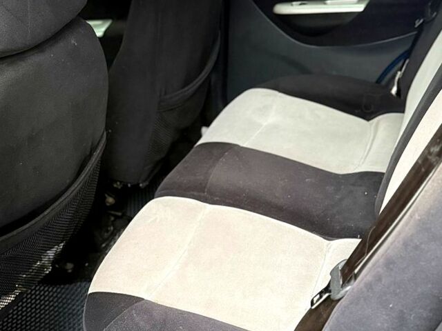 Чери Кью Кью 2008 в Одессе на Automoto.ua Синий Чери Кью Кью, объемом двигателя 1.1 л и пробегом 146 тыс. км за 2200 $, фото 6 на Automoto.ua