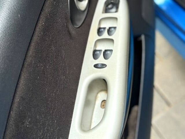 Чери Кью Кью 2008 в Одессе на Automoto.ua Синий Чери Кью Кью, объемом двигателя 1.1 л и пробегом 146 тыс. км за 2200 $, фото 7 на Automoto.ua