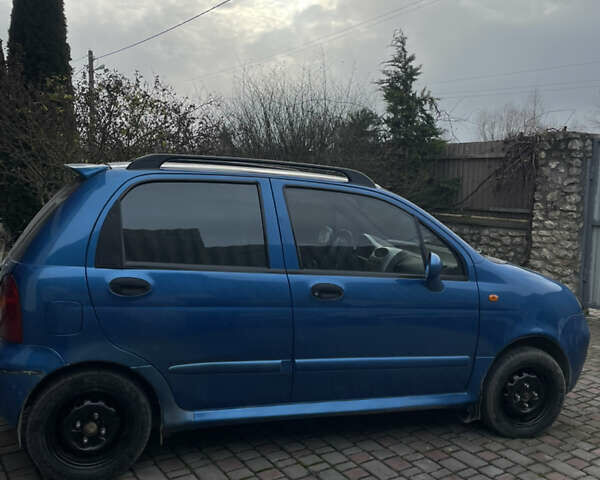 Синий Чери Кью Кью, объемом двигателя 1.08 л и пробегом 120 тыс. км за 2300 $, фото 1 на Automoto.ua