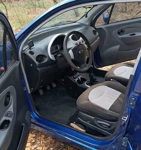 Синий Чери Кью Кью, объемом двигателя 1.1 л и пробегом 206 тыс. км за 2400 $, фото 7 на Automoto.ua