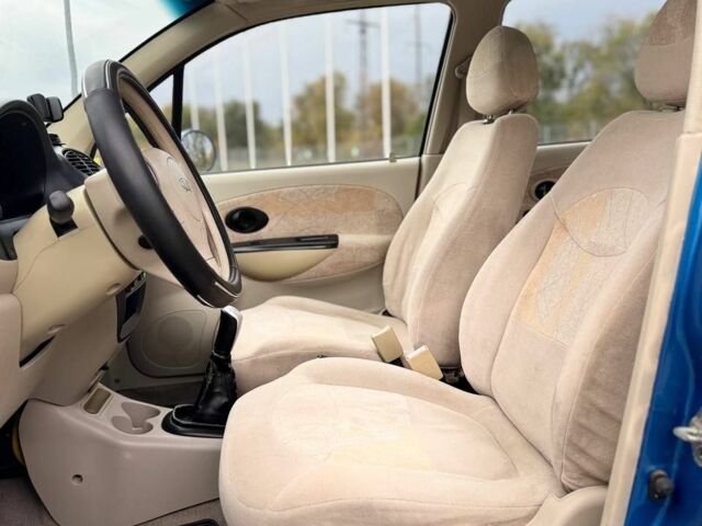 Синий Чери Кью Кью, объемом двигателя 0 л и пробегом 112 тыс. км за 2700 $, фото 6 на Automoto.ua