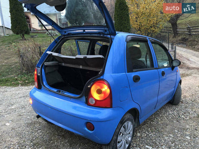 Синий Чери Кью Кью, объемом двигателя 1.1 л и пробегом 150 тыс. км за 1950 $, фото 3 на Automoto.ua