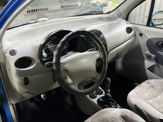 Синий Чери Кью Кью, объемом двигателя 1.1 л и пробегом 136 тыс. км за 950 $, фото 4 на Automoto.ua