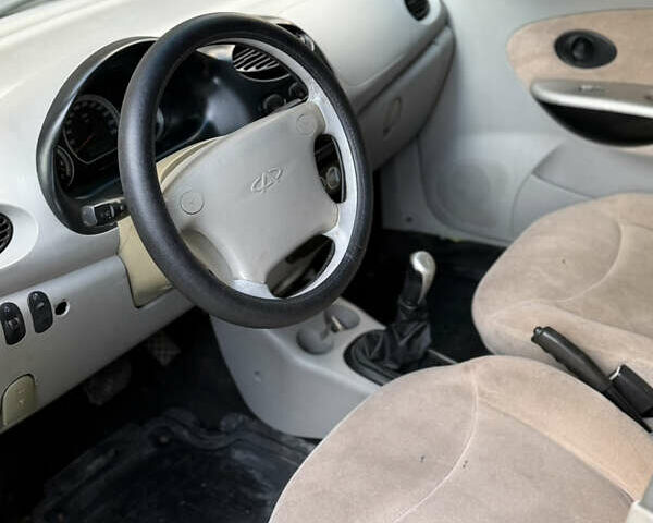 Зеленый Чери Кью Кью, объемом двигателя 0.81 л и пробегом 122 тыс. км за 1200 $, фото 6 на Automoto.ua