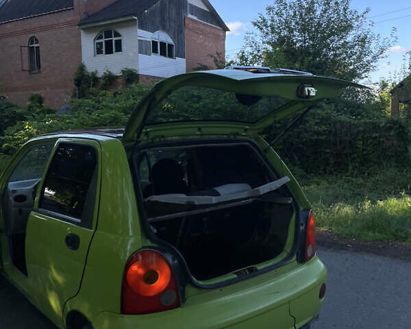 Зеленый Чери Кью Кью, объемом двигателя 1.1 л и пробегом 78 тыс. км за 1320 $, фото 7 на Automoto.ua