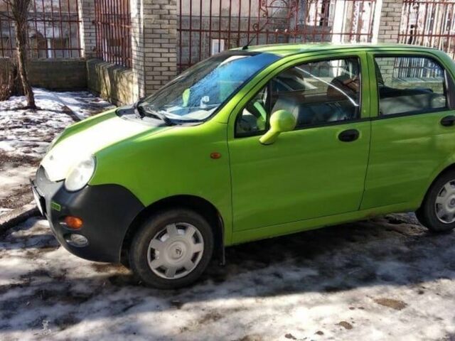 Зеленый Чери Кью Кью, объемом двигателя 1.1 л и пробегом 120 тыс. км за 1500 $, фото 1 на Automoto.ua