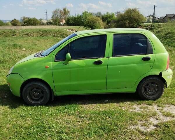 Зелений Чері Кью Кью, об'ємом двигуна 1.08 л та пробігом 210 тис. км за 800 $, фото 5 на Automoto.ua