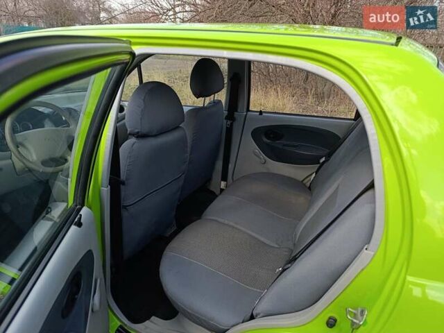 Зелений Чері Кью Кью, об'ємом двигуна 1.08 л та пробігом 79 тис. км за 2350 $, фото 6 на Automoto.ua