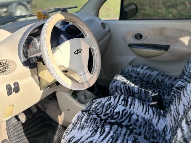 Зеленый Чери Кью Кью, объемом двигателя 1.1 л и пробегом 96 тыс. км за 2200 $, фото 7 на Automoto.ua