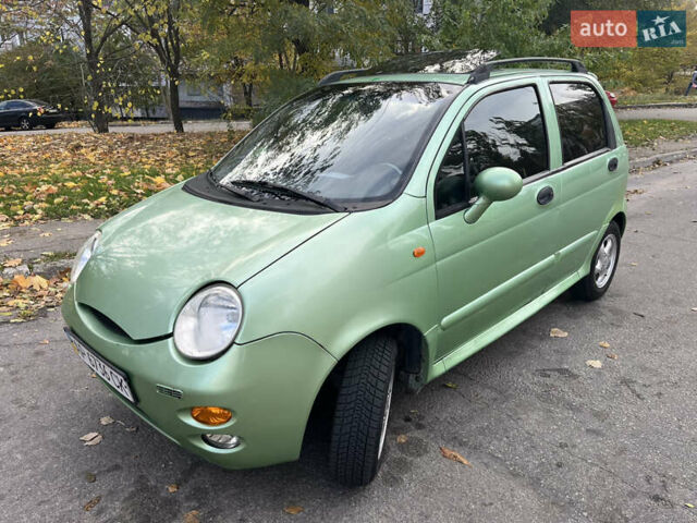 Чери Кью Кью 2008 в Запорожье на Automoto.ua Зеленый Чери Кью Кью, объемом двигателя 1.08 л и пробегом 117 тыс. км за 2000 $, фото 3 на Automoto.ua