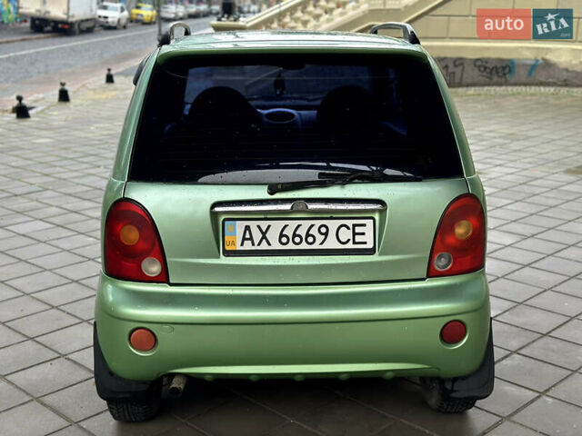 Зеленый Чери Кью Кью, объемом двигателя 1.08 л и пробегом 21 тыс. км за 1800 $, фото 4 на Automoto.ua