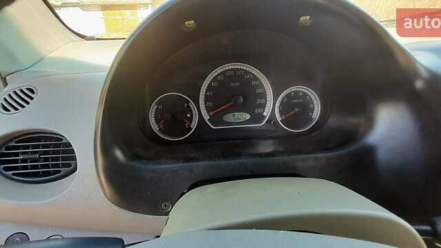 Зелений Чері Кью Кью, об'ємом двигуна 1.08 л та пробігом 128 тис. км за 2100 $, фото 7 на Automoto.ua