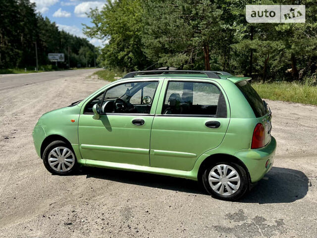 Зеленый Чери Кью Кью, объемом двигателя 1.1 л и пробегом 120 тыс. км за 2350 $, фото 7 на Automoto.ua