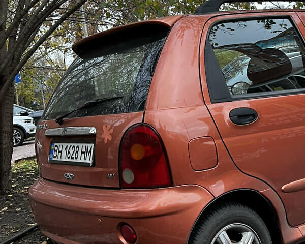 Оранжевый Чери Кью Кью, объемом двигателя 1.08 л и пробегом 120 тыс. км за 2300 $, фото 4 на Automoto.ua
