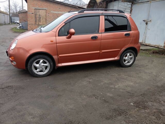 Оранжевый Чери Кью Кью, объемом двигателя 1.1 л и пробегом 105 тыс. км за 2500 $, фото 8 на Automoto.ua