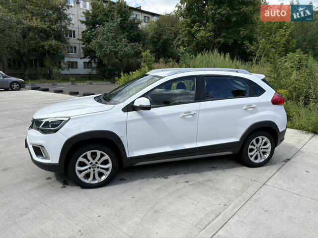Белый Чери Tiggo 2, объемом двигателя 1.5 л и пробегом 157 тыс. км за 6900 $, фото 5 на Automoto.ua