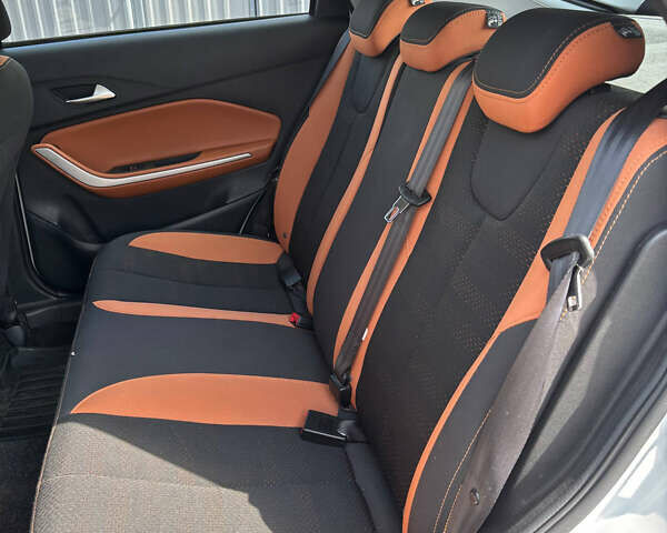 Білий Чері Tiggo 2, об'ємом двигуна 1.5 л та пробігом 81 тис. км за 8999 $, фото 5 на Automoto.ua