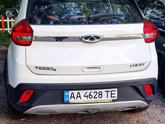 Белый Чери Tiggo 2, объемом двигателя 1.5 л и пробегом 1000 тыс. км за 5500 $, фото 2 на Automoto.ua