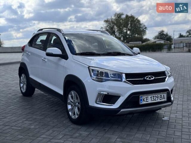 Белый Чери Tiggo 2, объемом двигателя 1.5 л и пробегом 66 тыс. км за 8850 $, фото 1 на Automoto.ua