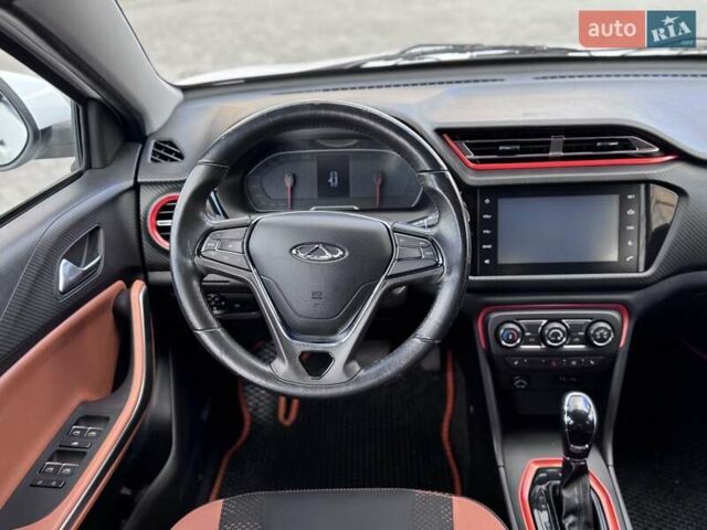 Белый Чери Tiggo 2, объемом двигателя 1.5 л и пробегом 66 тыс. км за 8850 $, фото 25 на Automoto.ua