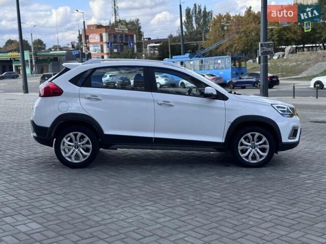 Белый Чери Tiggo 2, объемом двигателя 1.5 л и пробегом 66 тыс. км за 8850 $, фото 8 на Automoto.ua