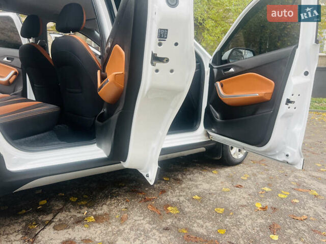 Білий Чері Tiggo 2, об'ємом двигуна 1.5 л та пробігом 73 тис. км за 8700 $, фото 18 на Automoto.ua