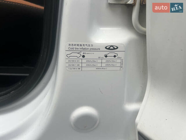 Білий Чері Tiggo 2, об'ємом двигуна 1.5 л та пробігом 73 тис. км за 8700 $, фото 20 на Automoto.ua