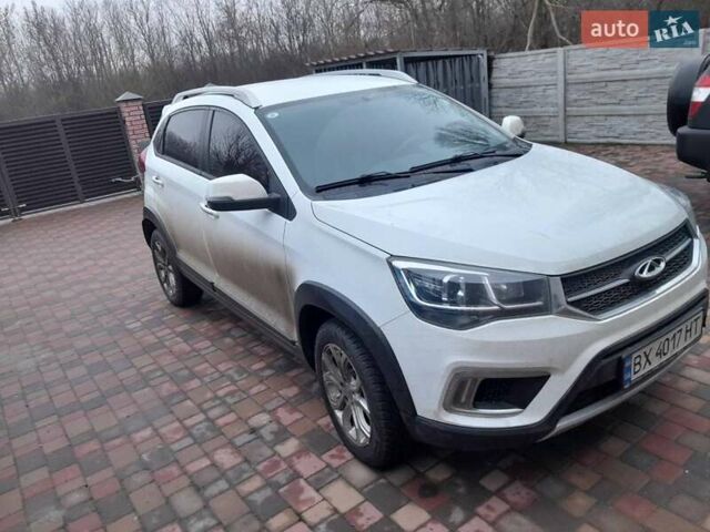 Білий Чері Tiggo 2, об'ємом двигуна 1.5 л та пробігом 71 тис. км за 7999 $, фото 3 на Automoto.ua