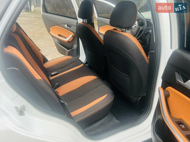 Білий Чері Tiggo 2, об'ємом двигуна 1.5 л та пробігом 73 тис. км за 8700 $, фото 17 на Automoto.ua