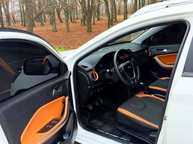 Білий Чері Tiggo 2, об'ємом двигуна 1.5 л та пробігом 99 тис. км за 7700 $, фото 6 на Automoto.ua