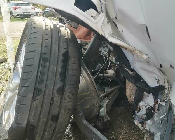 Белый Чери Tiggo 2, объемом двигателя 1.5 л и пробегом 30 тыс. км за 3800 $, фото 3 на Automoto.ua