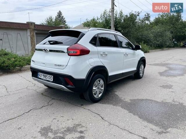 Белый Чери Tiggo 2, объемом двигателя 1.5 л и пробегом 75 тыс. км за 7950 $, фото 4 на Automoto.ua