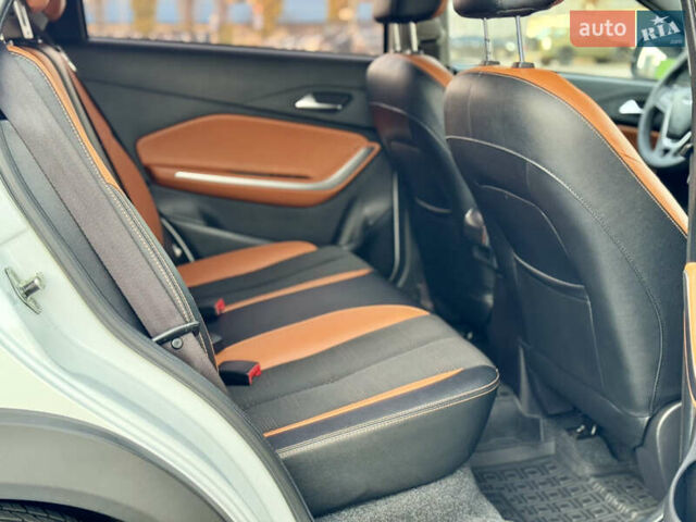 Білий Чері Tiggo 2, об'ємом двигуна 1.5 л та пробігом 33 тис. км за 9500 $, фото 22 на Automoto.ua