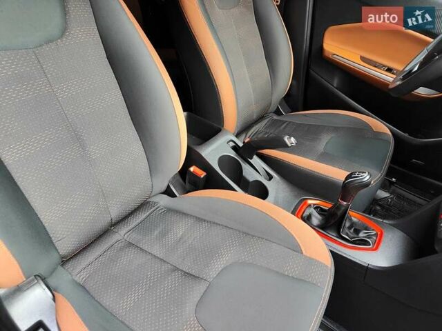 Білий Чері Tiggo 2, об'ємом двигуна 1.5 л та пробігом 114 тис. км за 6990 $, фото 54 на Automoto.ua