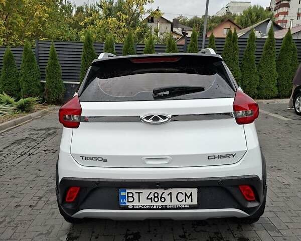 Белый Чери Tiggo 2, объемом двигателя 1.5 л и пробегом 32 тыс. км за 9000 $, фото 4 на Automoto.ua