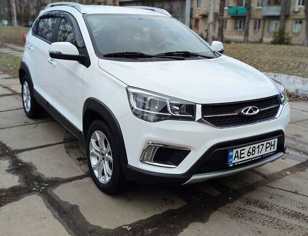 Белый Чери Tiggo 2, объемом двигателя 1.5 л и пробегом 64 тыс. км за 9100 $, фото 2 на Automoto.ua