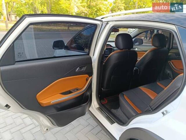 Белый Чери Tiggo 2, объемом двигателя 1.5 л и пробегом 59 тыс. км за 8990 $, фото 46 на Automoto.ua