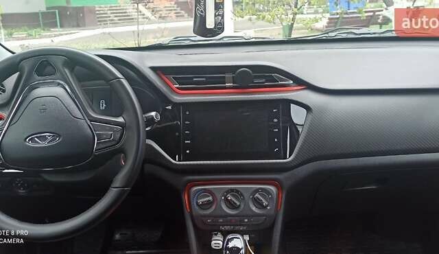 Білий Чері Tiggo 2, об'ємом двигуна 1.5 л та пробігом 75 тис. км за 10000 $, фото 6 на Automoto.ua