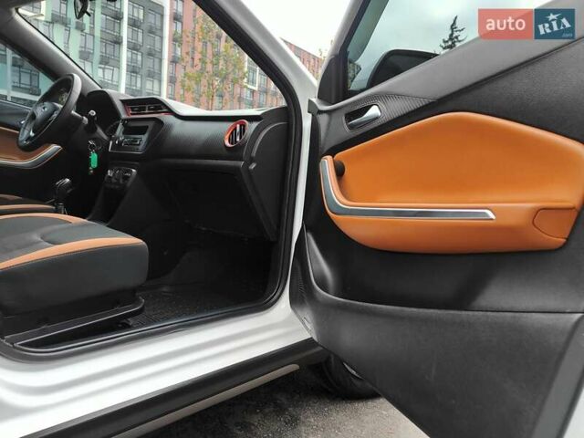 Білий Чері Tiggo 2, об'ємом двигуна 1.5 л та пробігом 114 тис. км за 6990 $, фото 48 на Automoto.ua
