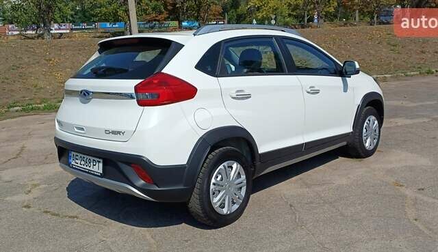 Білий Чері Tiggo 2, об'ємом двигуна 1.5 л та пробігом 12 тис. км за 10500 $, фото 3 на Automoto.ua