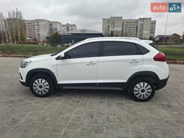 Белый Чери Tiggo 2, объемом двигателя 1.5 л и пробегом 39 тыс. км за 8800 $, фото 1 на Automoto.ua