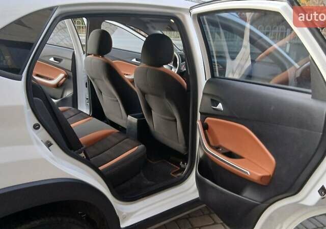 Чері Tiggo 2 2021 у Тернополі на Automoto.ua Білий Чері Tiggo 2, об'ємом двигуна 1.5 л та пробігом 214 тис. км за 5900 $, фото 19 на Automoto.ua