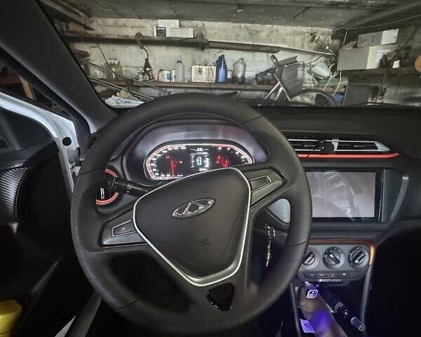 Белый Чери Tiggo 2, объемом двигателя 1.5 л и пробегом 11 тыс. км за 10500 $, фото 9 на Automoto.ua