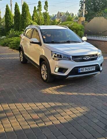 Белый Чери Tiggo 2, объемом двигателя 1.5 л и пробегом 75 тыс. км за 8200 $, фото 2 на Automoto.ua