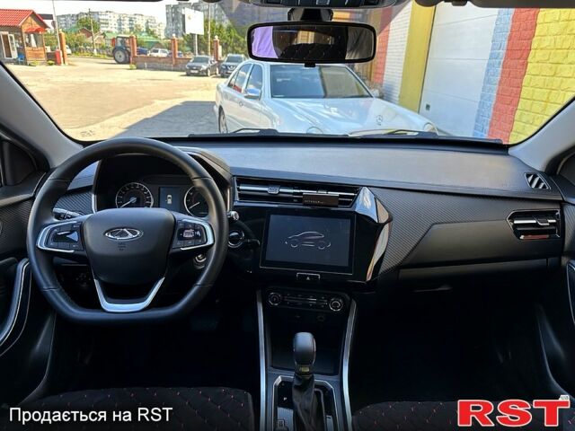 Белый Чери Tiggo 2, объемом двигателя 1.5 л и пробегом 36 тыс. км за 10500 $, фото 5 на Automoto.ua