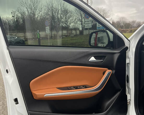 Білий Чері Tiggo 2, об'ємом двигуна 1.5 л та пробігом 94 тис. км за 7499 $, фото 16 на Automoto.ua