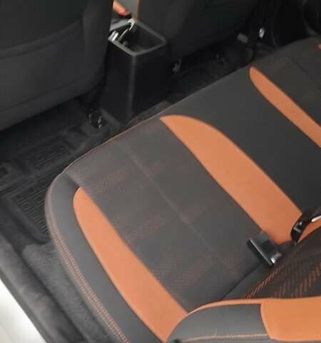 Білий Чері Tiggo 2, об'ємом двигуна 1.5 л та пробігом 22 тис. км за 7999 $, фото 12 на Automoto.ua