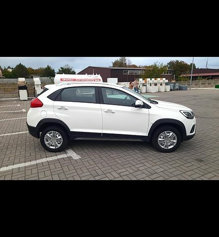 Білий Чері Tiggo 2, об'ємом двигуна 1.5 л та пробігом 22 тис. км за 8700 $, фото 4 на Automoto.ua